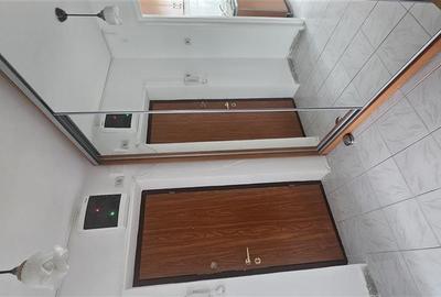 Apartament 3 camere de inchiriat, -1 minut de metrou Lujerului, bloc reabilitat - 31