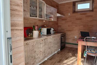Casă cu 3 camere cu Teren 425 Mp în Central - 4