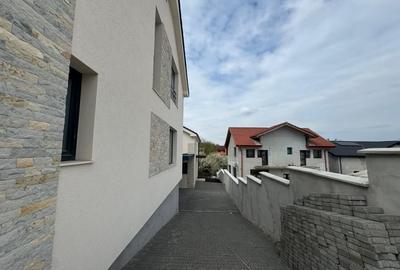 Casa 4 camere, 120 mp utili, teren, CF disponibil, zona Aerodromului Dezmir Casa 4 camere, 120 mp utili, teren, CF disponibil, zona Aerodromului Dezmir - 4