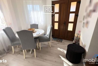 Casă cu 4 camere cu Teren 2700 Mp în Central - 9