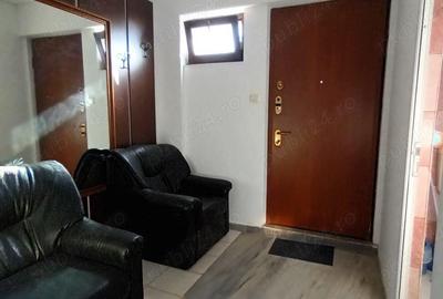 Inchriez apartament in vila valu traian - 4