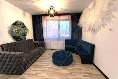 Apartament cu 3 camere în Km 5 - 1