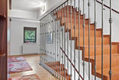 REV2003012 Vila 2 corpuri Domenii- Expozitiei - 11