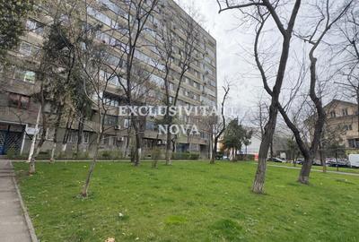 Apartament cu 3 camere semidecomandat în Obor - 1