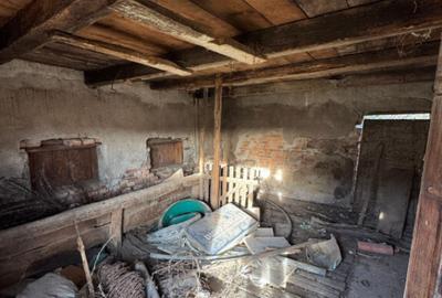 Doua case pe acela?i teren, 180 mp utili, 25 ari, ?indre? - 3