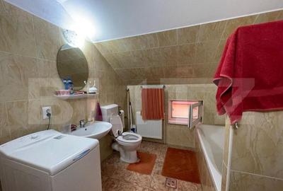 Casa cu 240 mp 8 camere cu teren 11 ari in Corunca - 2