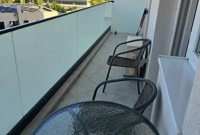 Apartament cu 1 camera, decomandat, etajul 3/7, zona Dacia - 7