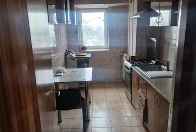 Vanzare apartament 3 camere Strada Libertatii vedere Palatul Parlamentului - 4