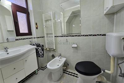 Apartament cu 5 camere decomandat, mobilat în Central - 17