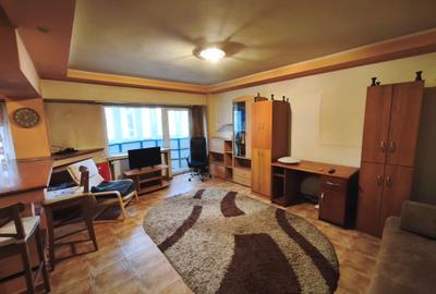 Garsonieră semidecomandată, mobilată în P-ța Alba Iulia - 6