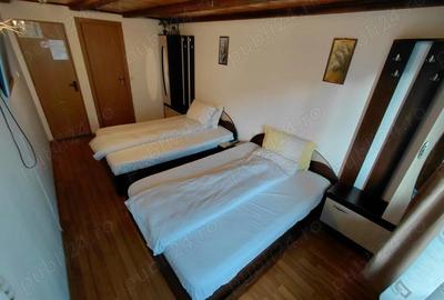 Casă cu 6 camere cu Teren 90 Mp în Central - 4
