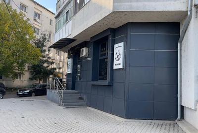 Spațiu comercial, de 42 mp, în Central - 6