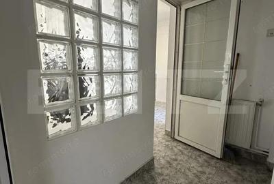 Apartament cu 2 camere decomandat în Cornișa - 3