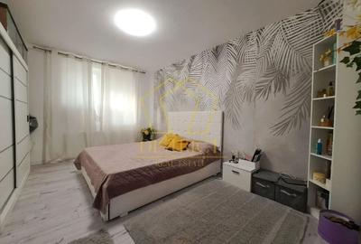 Apartament cu 2 camere semidecomandat în Complex Studențesc