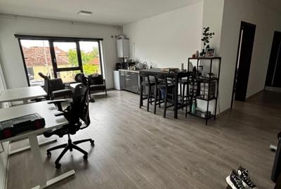 Apartament 3 camere decomandate zona Calea Dumbravii