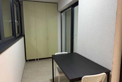Apartament cu 2 camere semidecomandat în Berceni