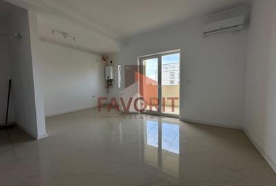 Apartament cu 3 camere decomandat în Torontalului
