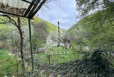 Casă cu 2 camere cu Teren 725 Mp în Central - 3