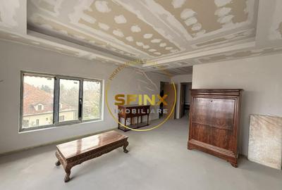 9 camere, piscina exterioara, garaj 5 masini, 516 mp utili, teren 1151 - 15