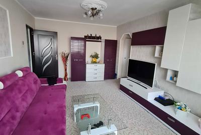 Apartament cu 3 camere semidecomandat în 6 Vânători - 4