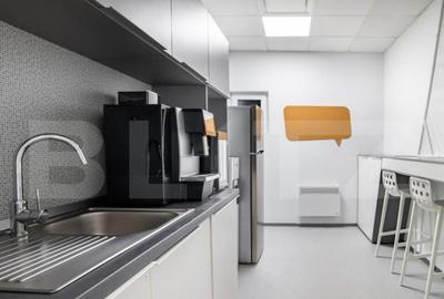 Birouri moderne, zona centrala - 4