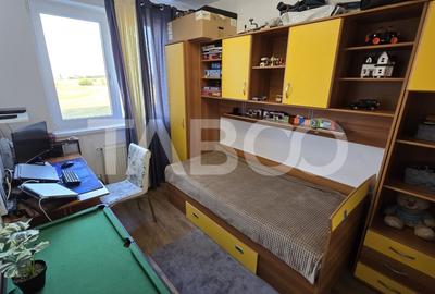 Apartament de vanzare Calea Surii Mici etaj intermediar 3 camere - 3