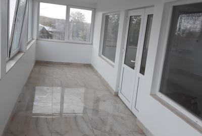 Spațiu comercial, 232 mp în Central