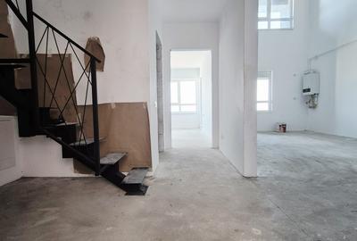 Penthouse cu 3 camere decomandat în Tomis Nord - 13