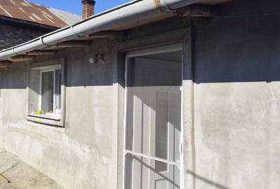 Casă cu 3 camere cu Teren 1047 Mp în Central - 3