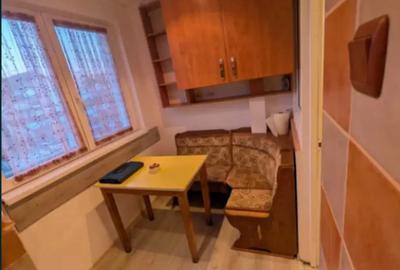 Garsonieră semidecomandată, mobilată în Tractorul - 2