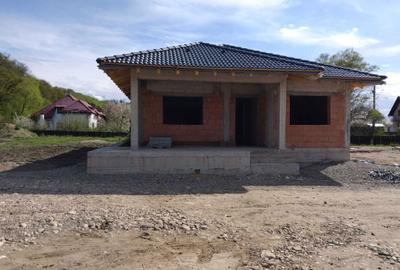 Casă cu 3 camere cu Teren 500 Mp în Central - 7