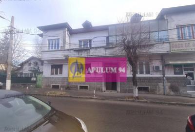 Apartament cu 3 camere de vanzare in Campina - 10