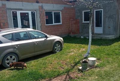 Casă cu Teren 600 Mp în Tărlungeni