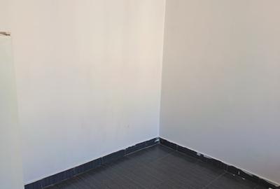 Apartament cu 2 camere decomandat în Berceni