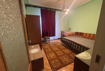 Apartament cu 3 camere în Podu Roș - 3