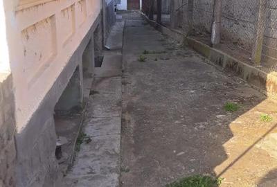 Casă cu Teren 800 Mp în Central - 4