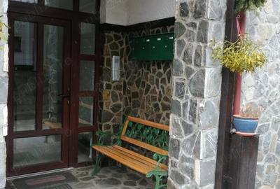 Apartament 2 camere in vila SINAIA - 1