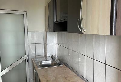 Garsonieră decomandată în Central - 2