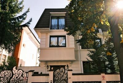 Casă individuală cu 7 camere cu Piscina în Arcul de Triumf - 4