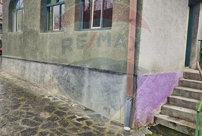 Casa / Vila cu 4 camere de vanzare - 11