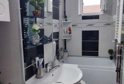 Apartament 3 camere, 60 mp, Spitalul Județean – renovat, COMISION 0% - 3