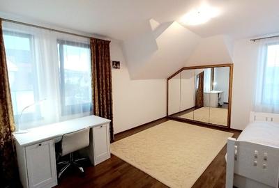 Vând casă elegantă, bine întreținută - 13