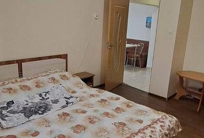 Garsoniera zona  Cetate , etaj.1 - 3