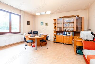 Spațiu comercial, de 320 mp, în Central - 6