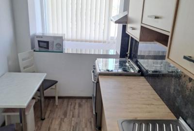 Apartament cu 2 camere decomandat în Central - 4