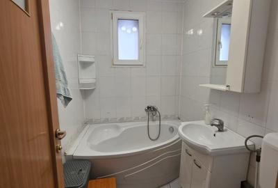 Apartament cu 2 camere semidecomandat, mobilat în Titan - 12