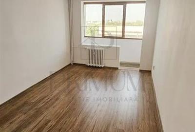 OLIMPIA STADION - BLOC IZOLAT - LIFT - 3 camere - rulouri - 9