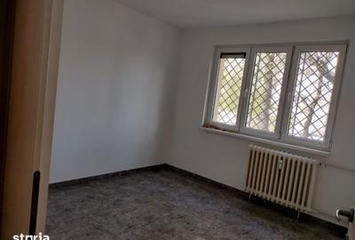 Spațiu comercial, de 71 mp, în Dristor - 5