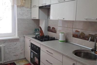 Apartament 2 camere zona Timpuri Noi - 1