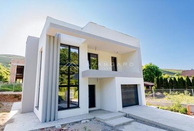 Casă individuală cu 4 camere în Mănăștur